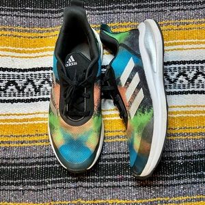 Adidas size 6 running shoes